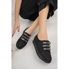 Nesil Shoes Süha 951 Siyah Zümrüt Taşlı Anatomik Kadın Ayakkabı