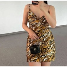 Leopar Desenli Askılı Elbise