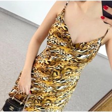 Leopar Desenli Askılı Elbise