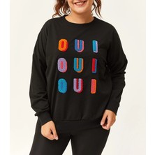 Kadın Büyük Beden Renkli Harf Nakışlı Sweatshirt