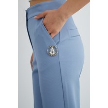 Taşlı Aksesuar Detaylı Dış Paça Fermuarlı Pantolon