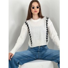 Miss Poem Önü Sarmaşık El Işlemeli Kazak  - Ekru Ekru - M/l