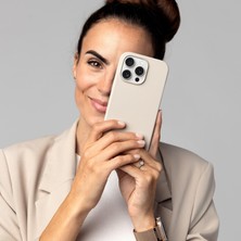 Vonmahlen Yumuşak Silikon Kapak & Kılıf Apple iPhone 16 Pro - Krem