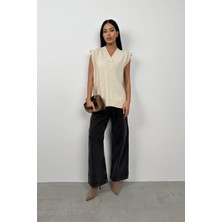 Black Fashion V Yaka Bej Oversize Süveter