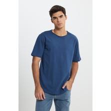 Regular Fit Normal Kesim Bisiklet Yaka %100 Pamuk Lacivert Tişört