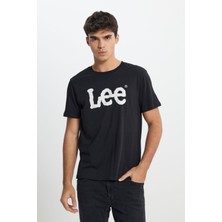 Lee Regular Fit Normal Kesim Sıfır Yaka %100 Pamuk Logolu Tişört