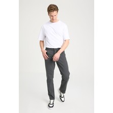 Wrangler Texas Slim Fit Dar Kesim Normal Bel Haki Esnek Pantolon