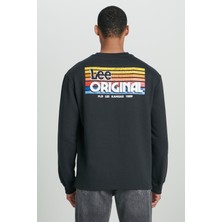 Regular Fit Normal Kesim Bisiklet Yaka Şardonlu Logolu Siyah Sweatshirt