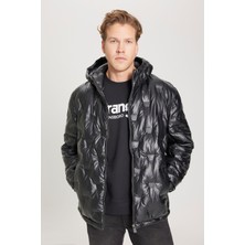 Wrangler Regular Fit Normal Kesim Kapüşonlu Siyah Şişme Mont