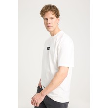 Wrangler Regular Fit Normal Kesim %100 Pamuk Bisiklet Yaka Beyaz Tişört