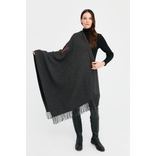 Kadın Ortası Çiçek Işlemeli Şal K.füme