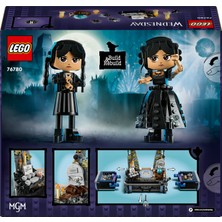 LEGO LEGO® Wednesday: Wednesday Addams Figürü 76780 – 10 Yaş ve Üzeri Çocuklar için Koleksiyonluk Oyuncak Yapım Seti (702 Parça)