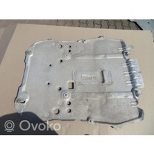Peugeot Partner- Van- 19/24; Karter Muhafaza Plastiği (Enjeksiyon Baskı) (Oem No: 9846913380)
