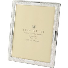 Gümüş Metal Çereve 20X25CM