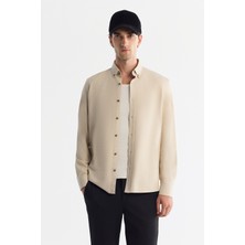 AVVA Erkek Bej Düğmeli Yaka Pamuklu Soft Touch Regular Fit Gömlek B002036