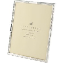 Gümüş Metal Çereve 20X25CM