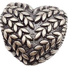 Defne Silver Yaprak Desenli Kalp Charm
