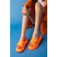 Çapraz Bant Neon Turuncu Ortopedik Taban Kadın Terlik