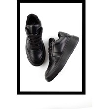 Bambi Siyah Kadın Sneaker K01212120209