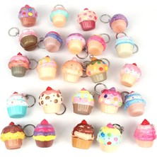 ( 3 Adet ) Anahtarlı Cupcake Squishy Ufak Boy Sukuşi Oyuncak