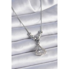 Skygo 316L Çelik Zincir Gümüş Renk Gingko Yaprağı Model Zirkon Taş Detay Kadın Kolye - TJ-BKO9351