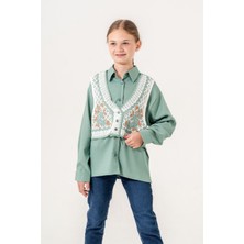 Giyicem Kız Çocuk Triko Yelekli Gömlek