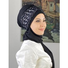 Siyah Siyah Beyaz Büzgülü Bone Şal