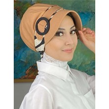 Butik AmbarNazlı Model Tokalı Iri Krem Çizgili Zebra Desenli Tesettür Şapka