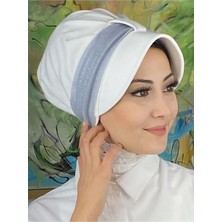 Butik AmbarCırtcırtlı Açık Gri Simli Şifon Fularlı Beyaz Şapka