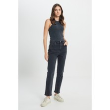 Wrangler Straight Fit Düz Kesim Yüksek Bel Esnek Jean Kot Pantolon