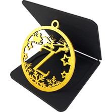 Ng Puzzle Özel Tasarım,Yılbaşı Temalı Ahşap El Boyaması Harfler, Özel Ahşap  Kutusunda Antik Altın Renk – (Z)