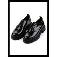 Bambi Siyah Kırışık Rugan   Kadın Casual Ayakkabı K01638037008