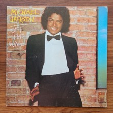 Michael Jackson – Off The Wall