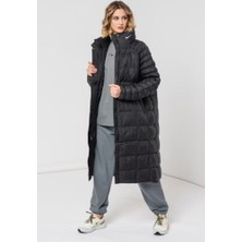 Nike Kadın Therma-Fıt Günlük Mont Sportswear Swoosh Puffer Primaloft® FB7670-010