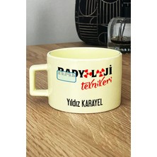 Hedizu Kişiye Özel Radyoloji Teknikeri Pastel Fincan Sarı Isme Özel Tıp Bayramı Hediyeleri