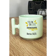 Hedizu Kişiye Özel Yılın En Iyi Doktoru Pastel T Kulplu Kupa Bardak Yeşil Tıp Bayramı Hediyesi