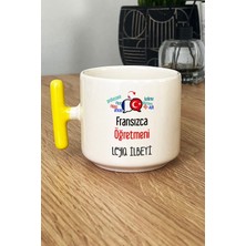 Hedizu Kişiye Özel Fransızca Öğretmeni -2- Kupa Bardak T Kulplu Sarı Öğretmenler Günü Hediyesi