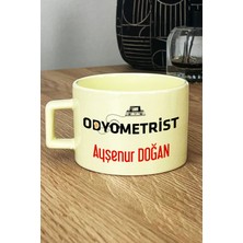 Hedizu Kişiye Özel Odyometrist Pastel Fincan Sarı Isme Özel Tıp Bayramı Hediyeleri