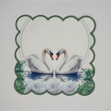 Deco Romantik Kuğu Desenli Beyaz Tema Etrafı Nakışlı Kokteyl Peçetesi