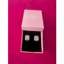 Milena Istanbul Dikdörtgen Taş Çerçeveli Şeffaf Damla Taşlı Küpe