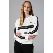 Ellesse Kadın Sweatshirt EF168-OF EF168-OF015 Şık Beyaz Renkli Tasarım ve Ek Özellikler