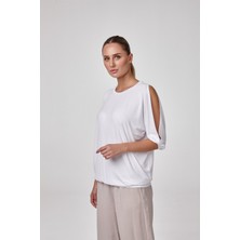 Relactive Kadın Açık Yaka Yırtmaç Kollu Bluz T-Shirt