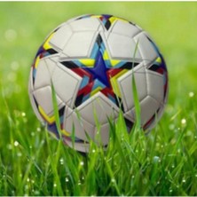 Yıldızlı 4 Astar Antrenman Futbol Topu Final 410 gr