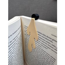 Latte Kitap Ayracı: Kahve Severler Için Benzersiz Kitap Ayracı!