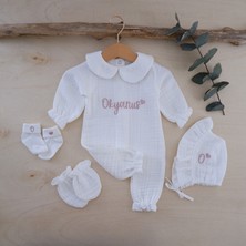 Momand Design Kız Bebek İsimli Müslin Hastane Çıkışı