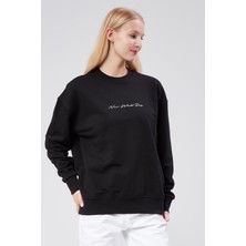 New World Polo Bisiklet Yaka Kadın Ekru Slim Fit Sweatshirt 23FWW60168
