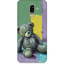 Samsung Galaxy J8 Uyumlu Terkedilmiş Ayıcık  Desenli Silikon Kılıf