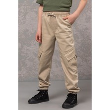 Beli ve Paçası Lastikli Kargo Cepli Erkek Çocuk Spor Gabardin Okul Pantolon