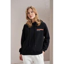 Tena Kadın Siyah Fake People Baskılı Kanguru Cepli Üç Iplik Sweatshirt