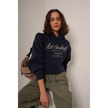 Lovely Bee Le Soleil Nakışlı Kapüşonlu Lacivert Crop Sweatshirt